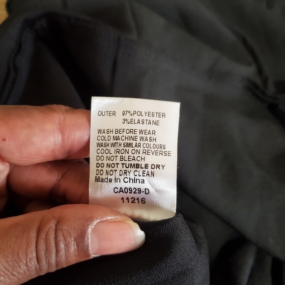 Calli Strapless Black Overlay Cropped Wide Leg Jumpsuit Size 6 - Picture 6 of 6